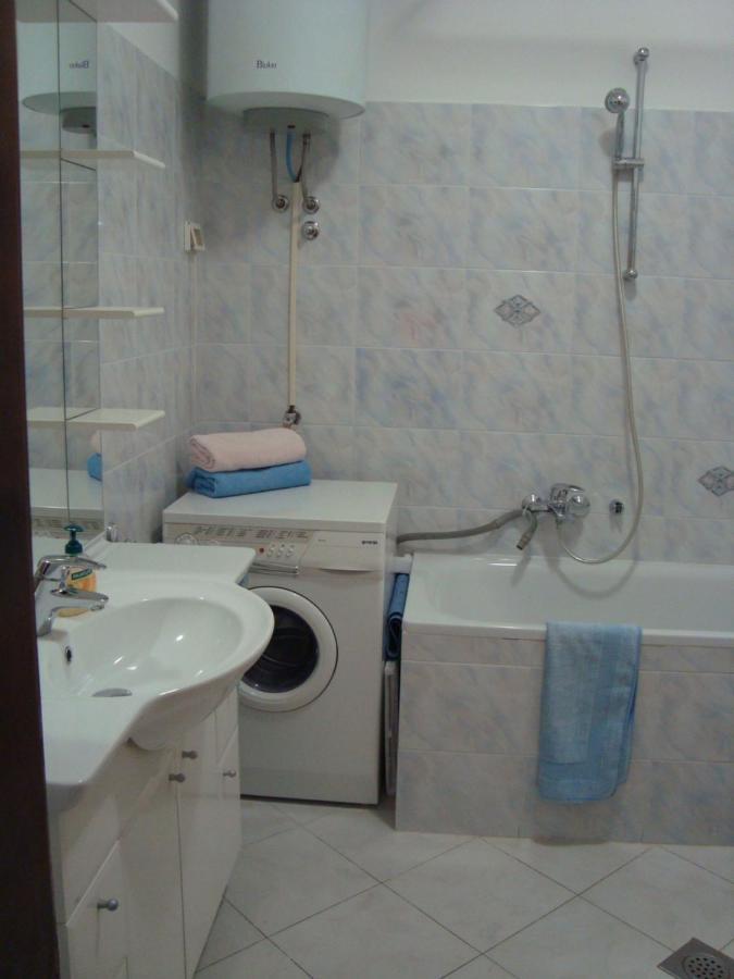 Apartman Carmen 克尔维尼维赫 外观 照片